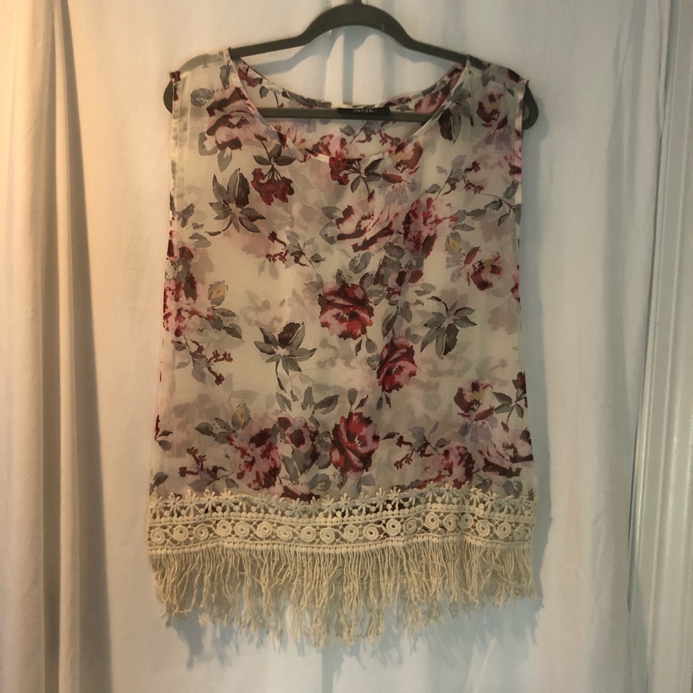 Zouk Flowered Top